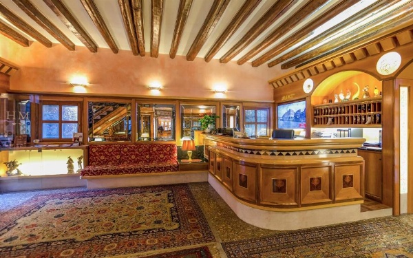 Messner Palace image 13